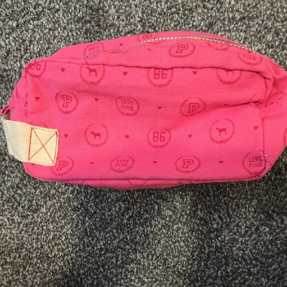 PINK Victoria's Secret Pink Cosmetic Bag - Picture 4 of 6
